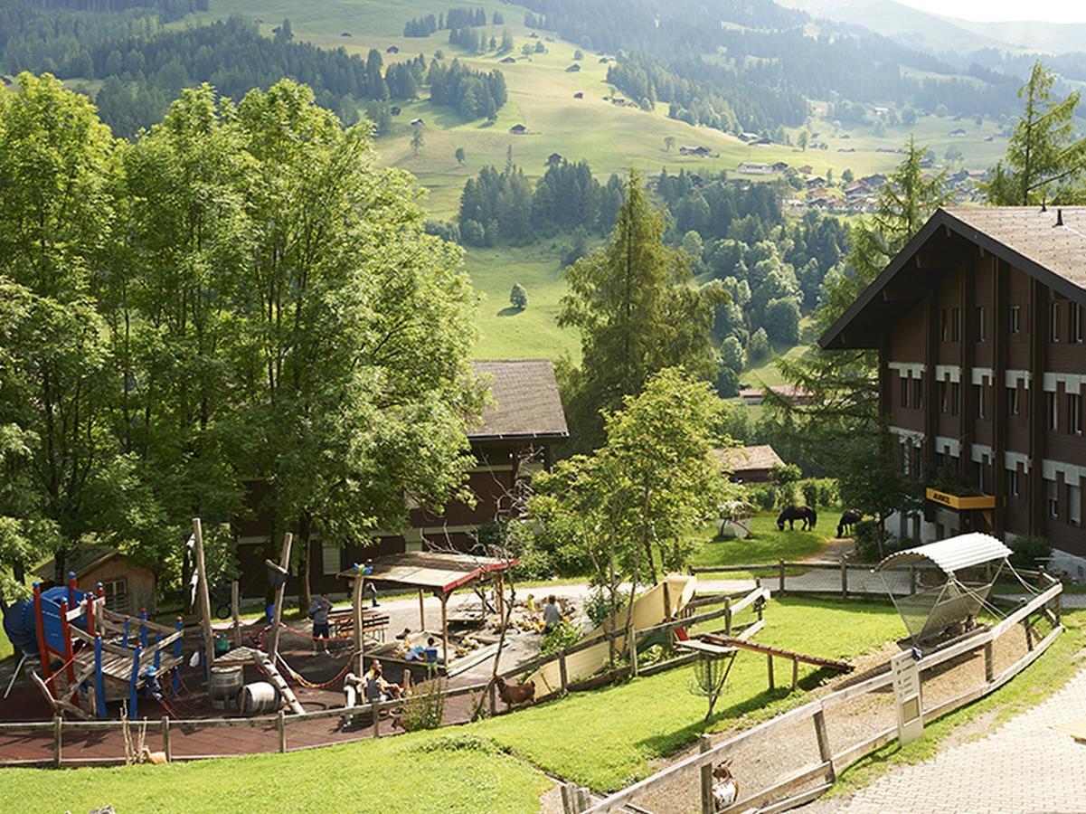 Hotel Reka-Feriendorf Lenk im Simmental Exterior foto